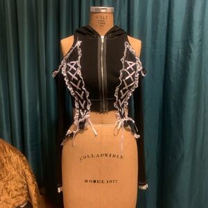 TRIPP nyc Crop Hoodie